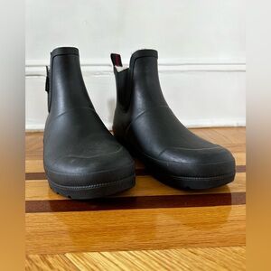 Treyorn | Black Shearling Lined Rain and Snow Boot | Size 8.5